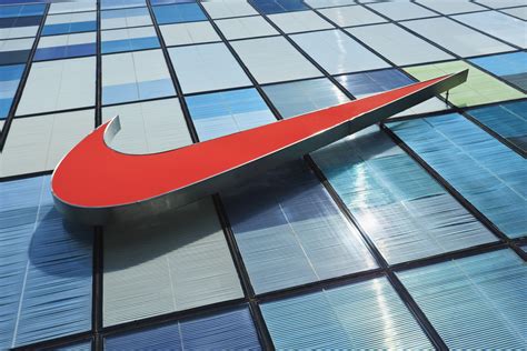 Nike paid  for its logo but later gave the designer shares and a 